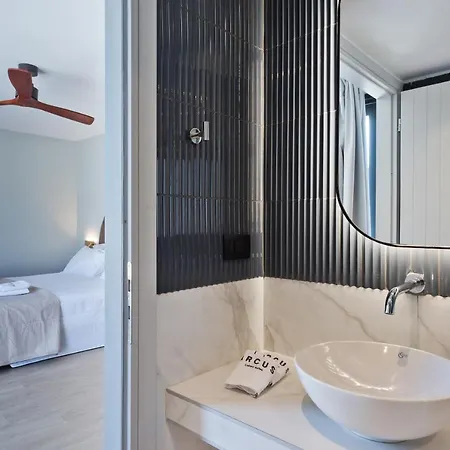 Lägenhet Arcus Luxury Karpathos